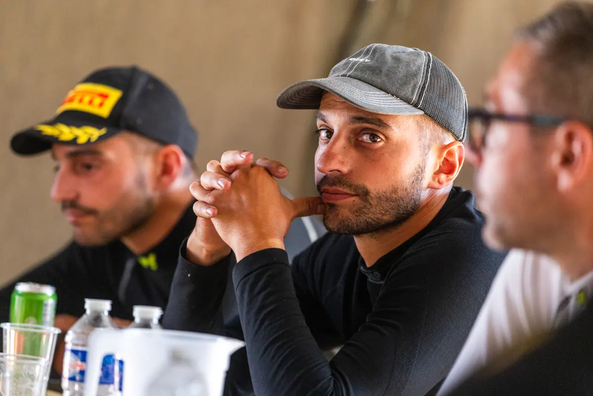 Tom Diebold dans le paddock de Vuillafans en 2026